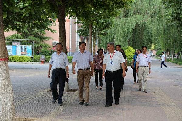 河北省民办教育协会调研组莅临必赢调研