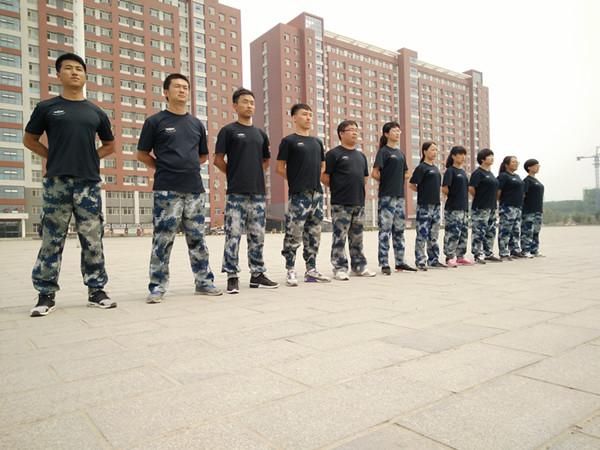 必赢组织2016年新入职辅导员军训