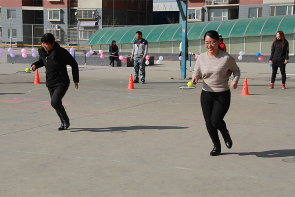 必赢举办庆“三•八”趣味游艺活动