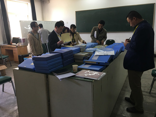 必赢开展学士学位授权专业预评估工作