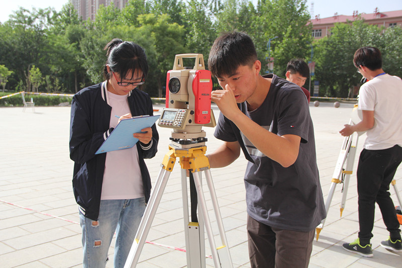 必赢成功举办第四届测量技能大赛