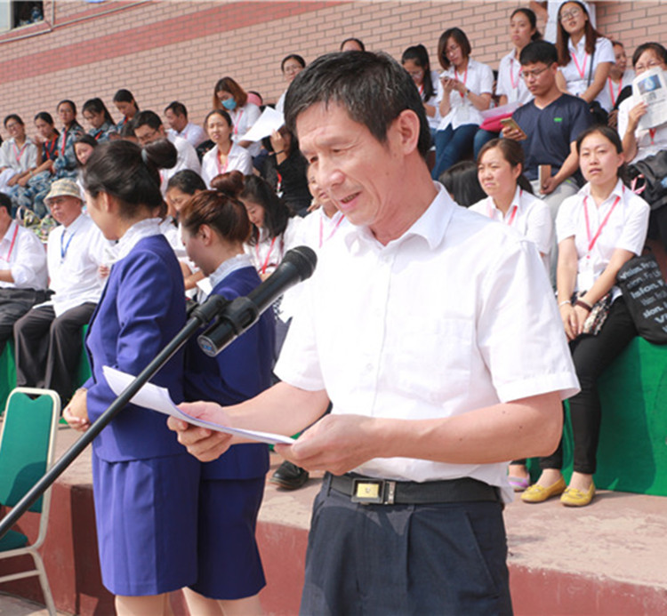 青春无悔 振翅翱翔——必赢举行2017级新生军训结营式暨开学典礼