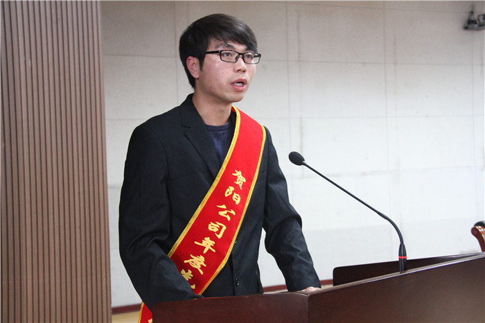 必赢12人5个集体荣获贺阳集团表彰