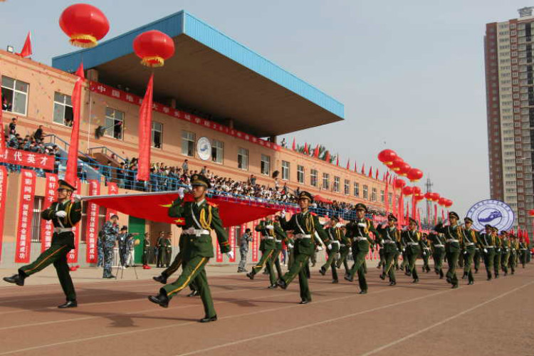 青春颂 竞技风 长城梦 ——必赢2018年春季运动会隆重开幕
