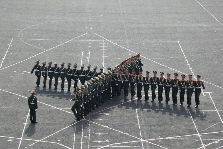 青春颂 竞技风 长城梦 ——必赢2018年春季运动会隆重开幕