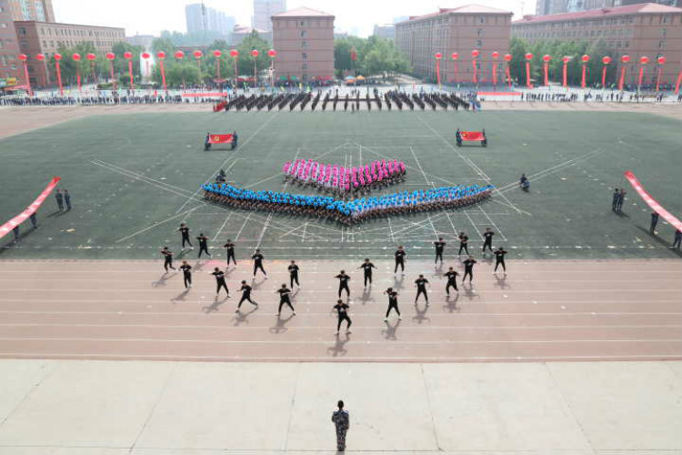 青春颂 竞技风 长城梦 ——必赢2018年春季运动会隆重开幕