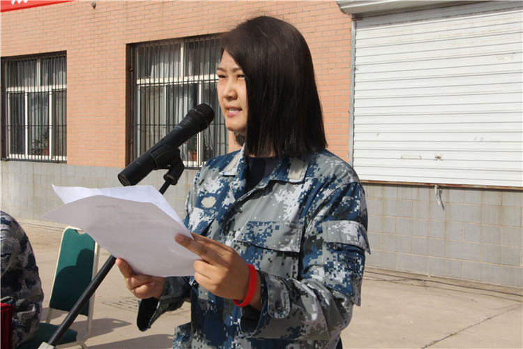 必赢举行2018级新生军训开营仪式