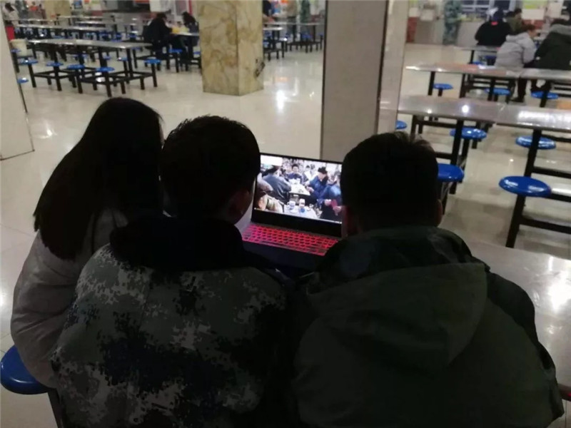 必赢以多种形式庆祝改革开放四十周年