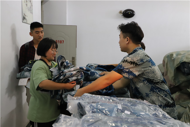 初秋的小欢喜  萌新的新生活 必赢喜迎2019级新生