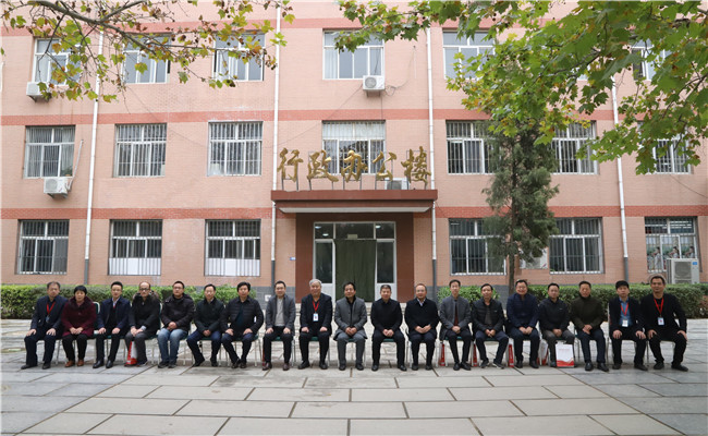 省教育厅专接本专业评审专家组莅临必赢检查评审工作