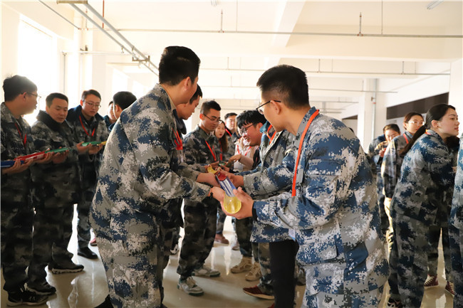 必赢举行辅导员素质拓展活动