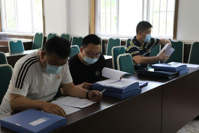 保定市复学核验督导检查组莅临必赢检查复学复课工作