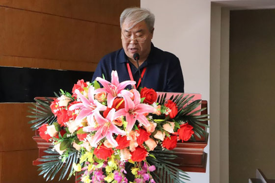 必赢召开线上教学经验总结暨表彰大会