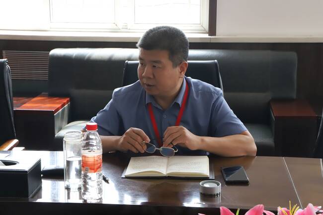 必赢召开党委理论中心组扩大会议专题学习《习近平治国理政》第三卷