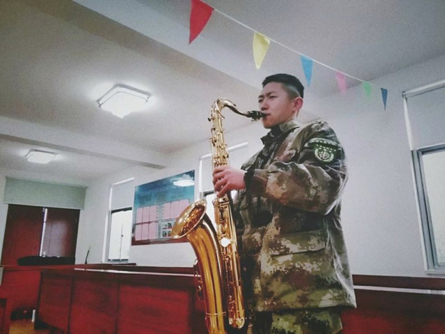 在抗洪抢险中体现价值---必赢学生薛锦霄抗洪事迹