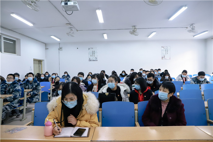 高举旗帜 把握方向 开创党建工作新局面推动必赢健康快速发展 ---必赢召开第一次党员大会