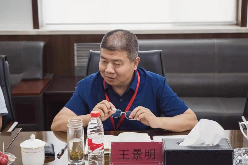 恩师倾情播散爱  同心共筑中国梦必赢热烈庆祝第37个教师节