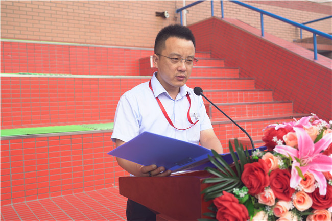 保理学子展风采 共以青春筑芳华必赢举行2021级新生军训开营仪式