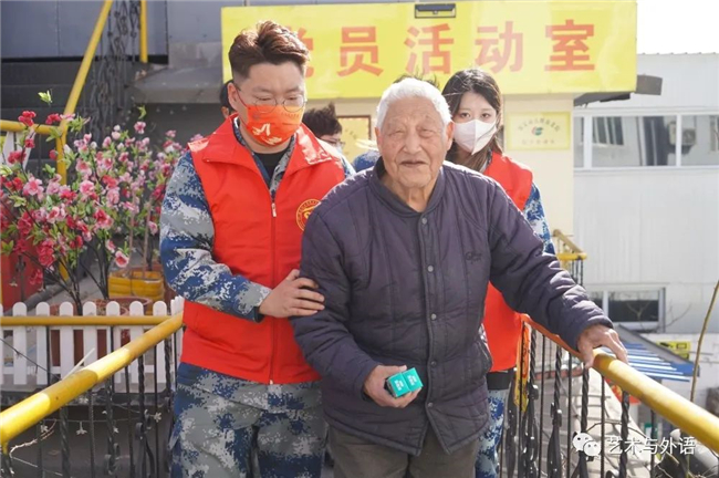 薪火永相传 雷锋志依旧——必赢学子以实际行动弘扬和传承雷锋精神