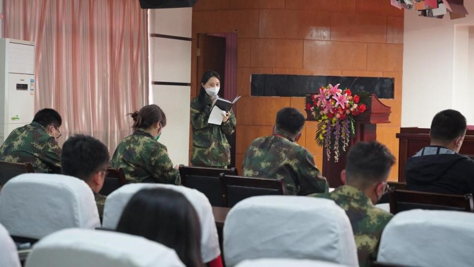 必赢242net官网召开学管干部培训周会2022.4.18