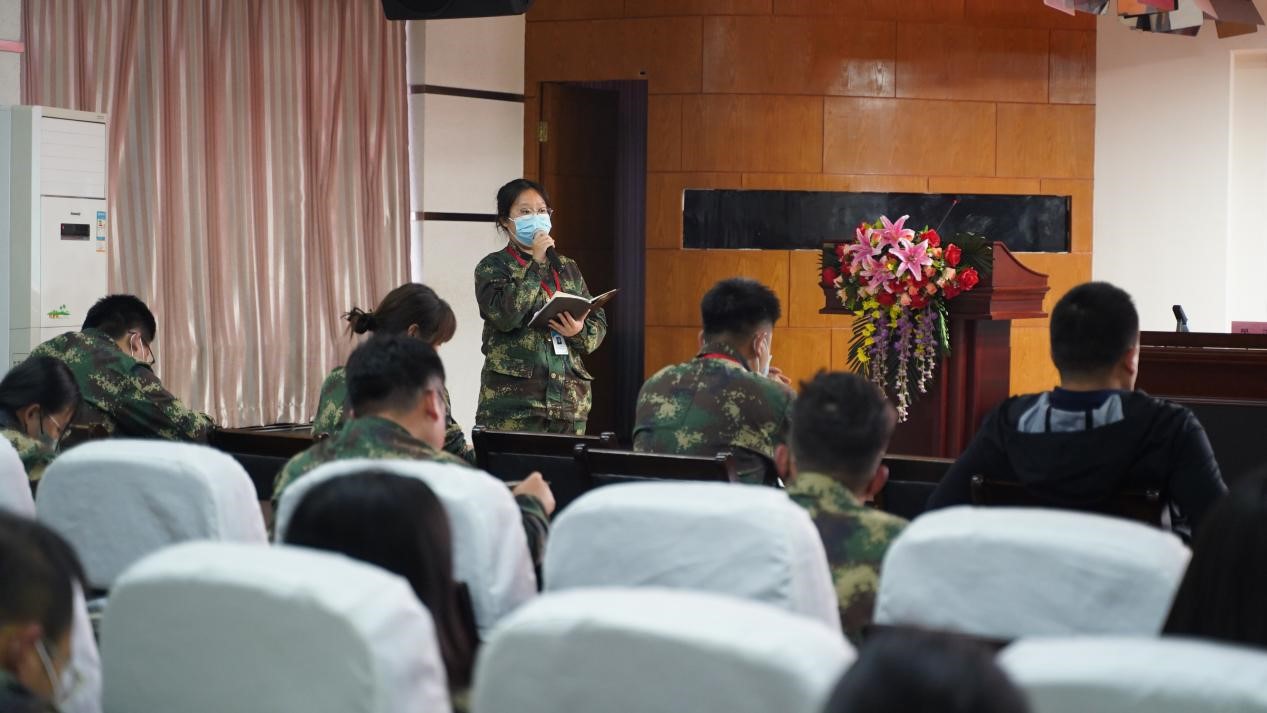 必赢242net官网召开学管干部培训周会2022.4.18