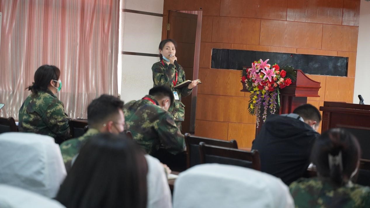 必赢242net官网召开学管干部培训周会2022.4.18