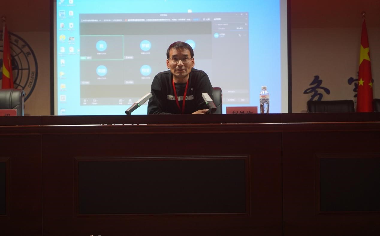 必赢242net官网召开学管干部培训周会2022.5.9