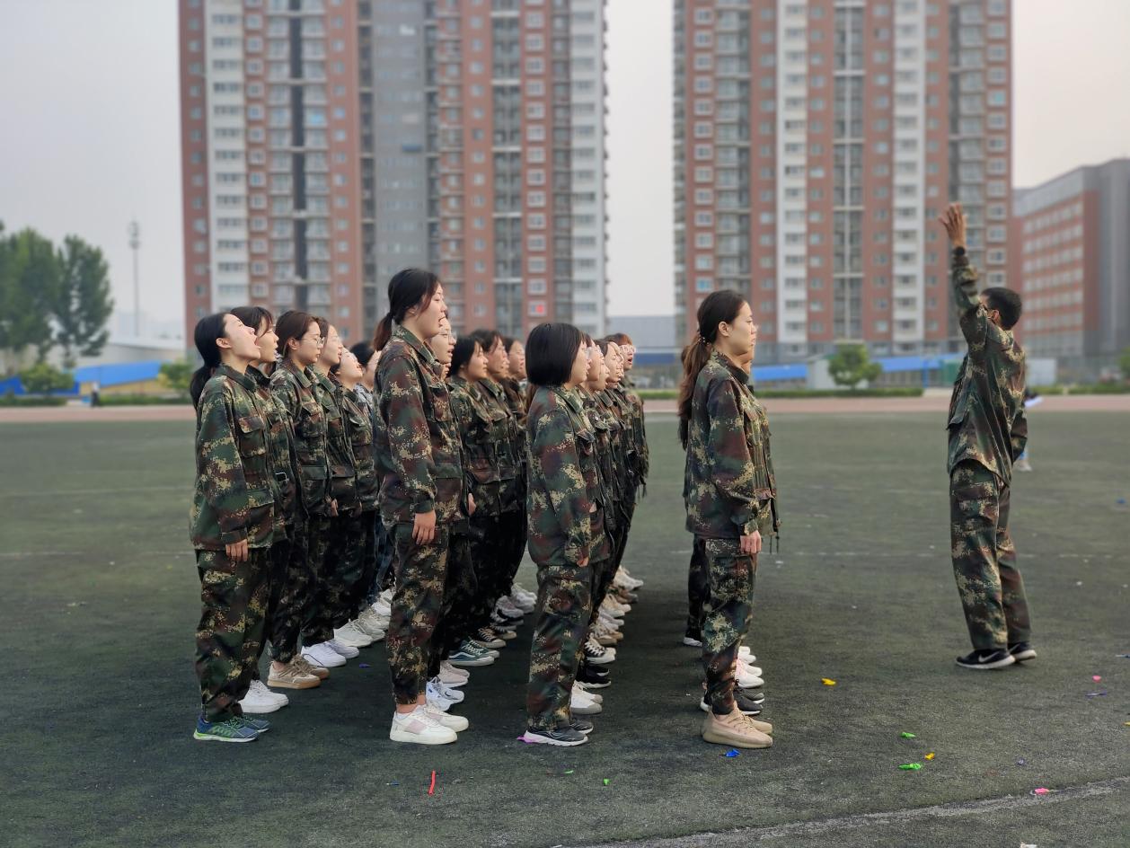 强化凝“新”聚力，赓续立德树人——必赢“传帮带”式新入职辅导员培训圆满结束