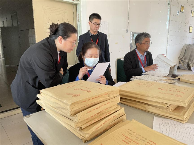 学校教学督导组开展试卷专项抽查工作