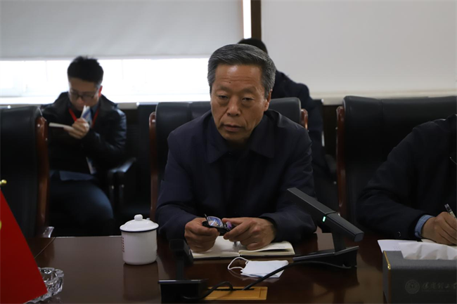 必赢召开中层干部例会