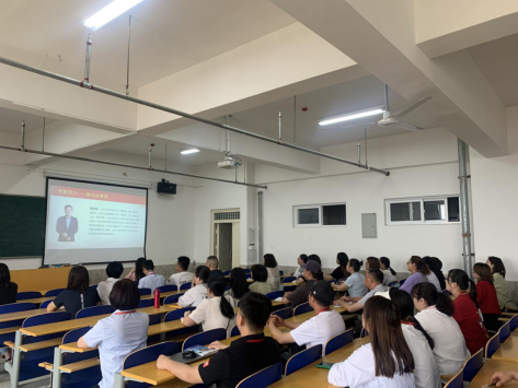 马克思主义学院组织开展高校思政课2023年版新教材培训