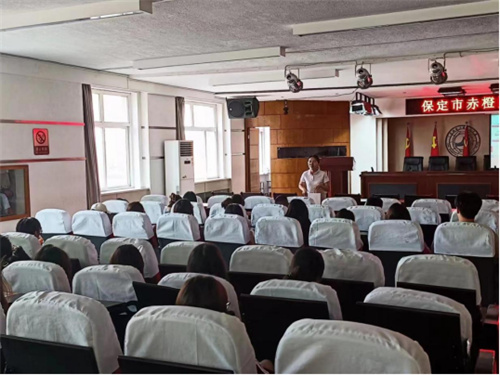 保定市赤橙网络科技有限公司到必赢开展宣讲会