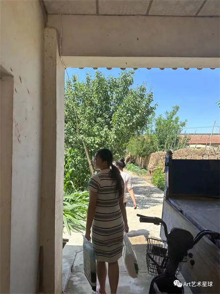 必赢242net官网//艺术学院//“家校共育，携手同行”艺术学院开展2023年暑期“大家访”活动