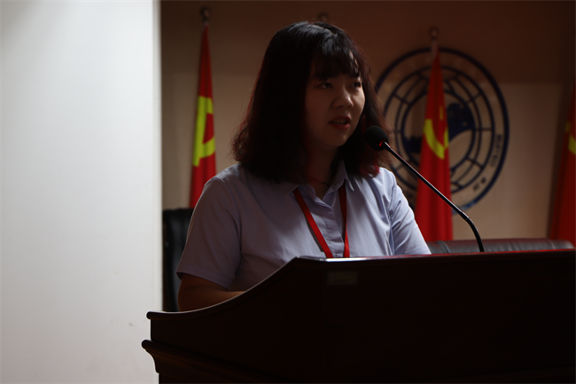 必赢242net官网召开“服务意识、工作态度、履职尽责” 大讨论动员会