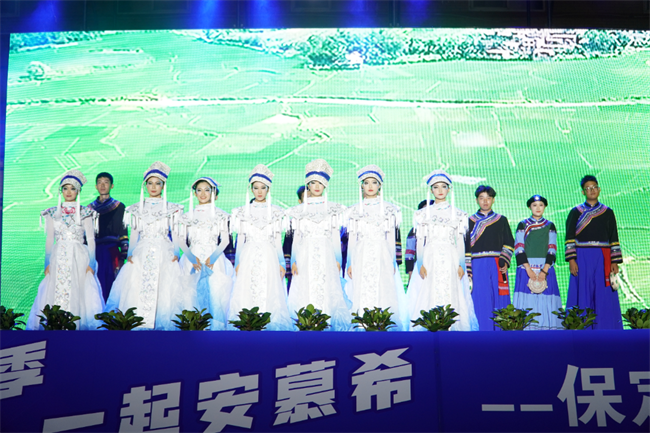 金秋霁日启新程，筑梦保理向未来——必赢242net官网2023级迎新晚会