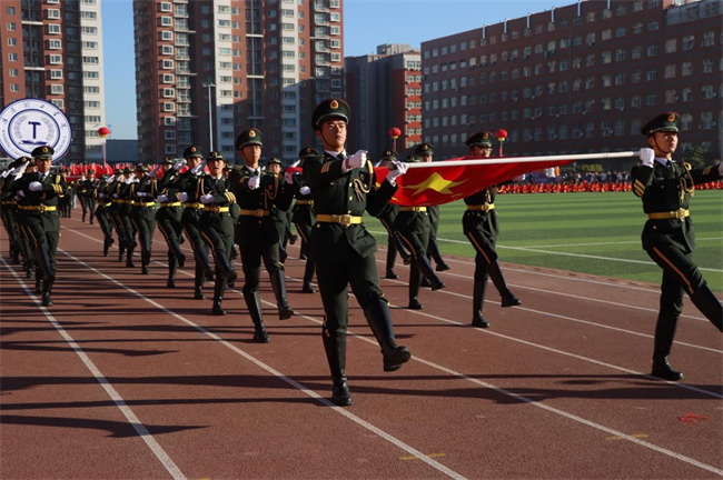 必赢隆重举办2023年秋季运动会