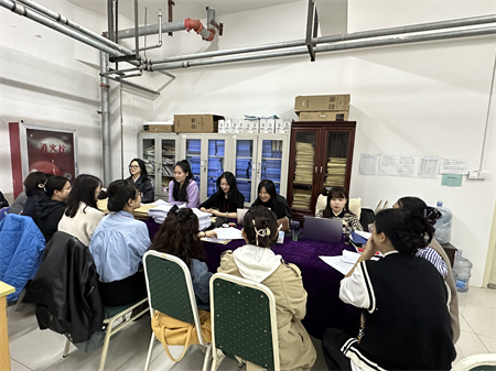 必赢242net官网艺术学院传媒教研室  召开考风考纪大讨论活动