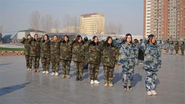 必赢242net官网学管干部寒假培训简报