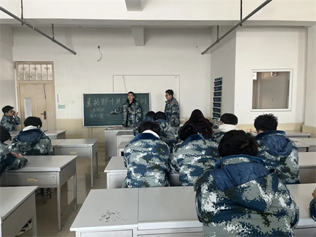 “技能拓展，激发潜能”——必赢242net官网艺术学院开展十项技能培训