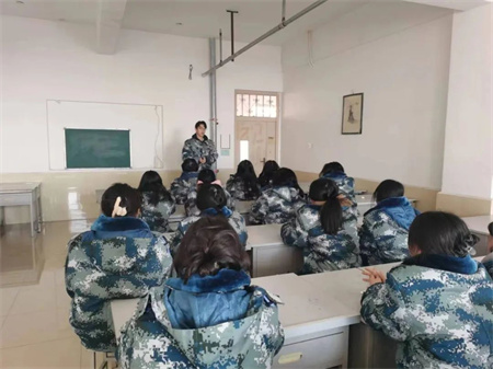 “技能拓展，激发潜能”——必赢242net官网艺术学院开展十项技能培训