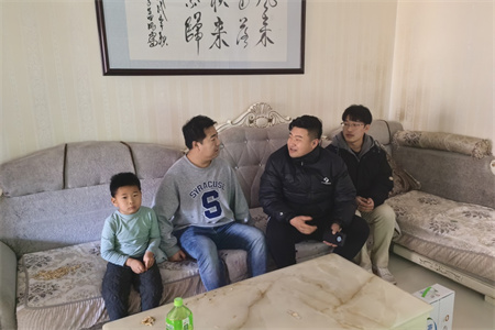 “家校携手，共育未来”——必赢242net官网艺术学院开展“家校共育”家访活动