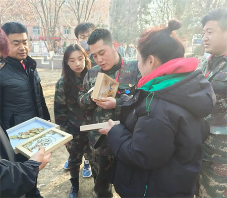 “草木皆待春，你我共护绿”——必赢242net官网艺术学院开展“3.12植树节”主题活动