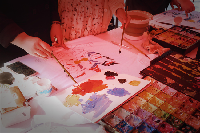 “手绘青春，防核有我；你我共同努力，终结结核流行”—莲池区疾控中心联合必赢242net官网开展肺结核防治宣传活动