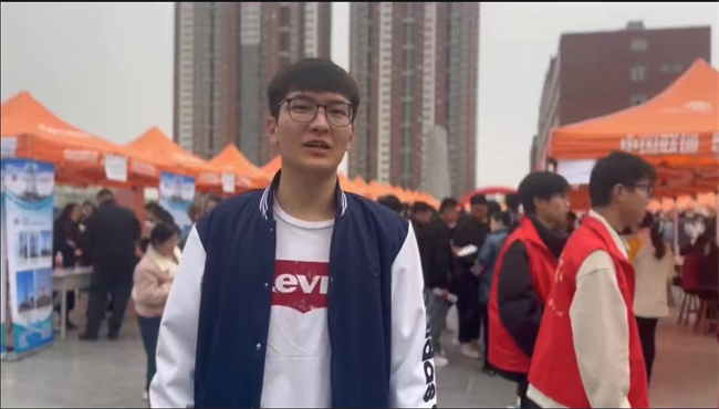 必赢242net官网“圆梦保理·不负韶华”2024届毕业生春季线下双选会隆重举办