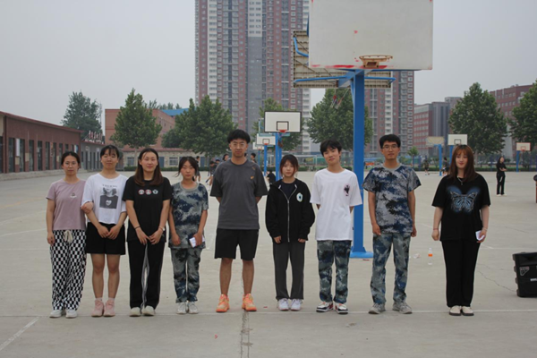 必赢242net官网‖管理学院‖我院举办“运动青春，快乐无限”趣味运动会