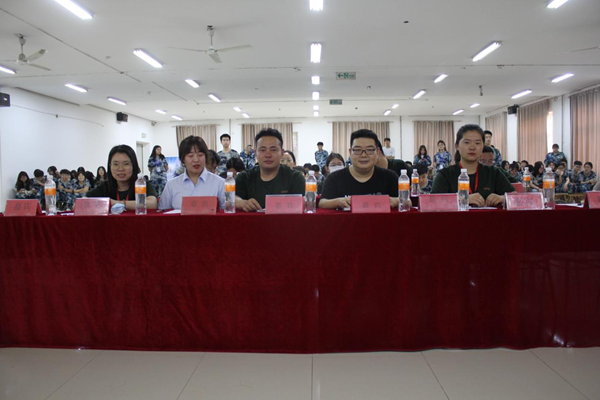 必赢242net官网‖管理学院‖我院举行“星光闪耀，激情夏夜”才艺展示大赛