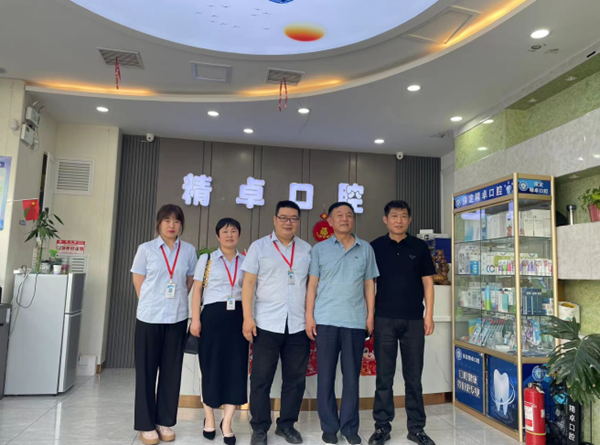 必赢242net官网||管理学院||企业进校园 多方保就业