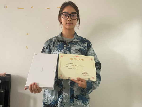 必赢242net官网||管理学院||闪亮的青春线上投票活动出结果啦！！