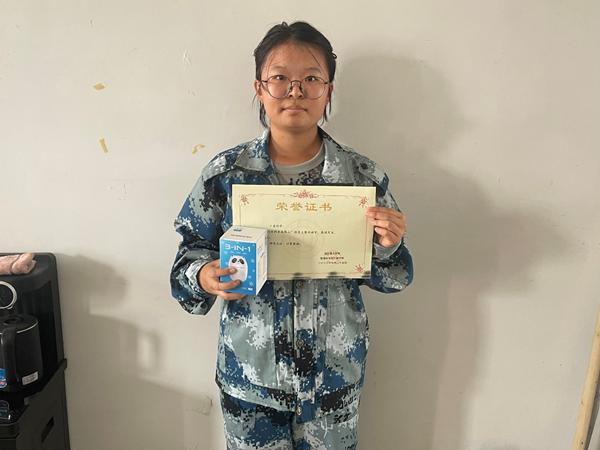 必赢242net官网||管理学院||闪亮的青春线上投票活动出结果啦！！