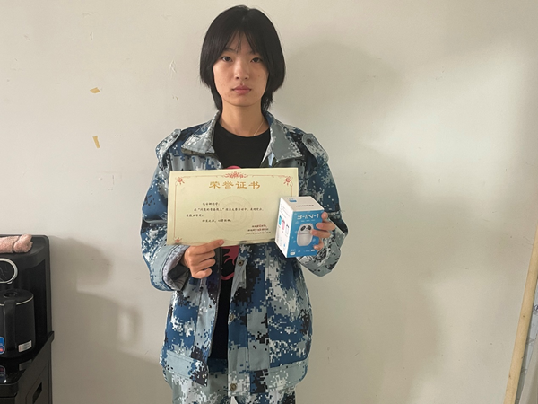 必赢242net官网||管理学院||闪亮的青春线上投票活动出结果啦！！